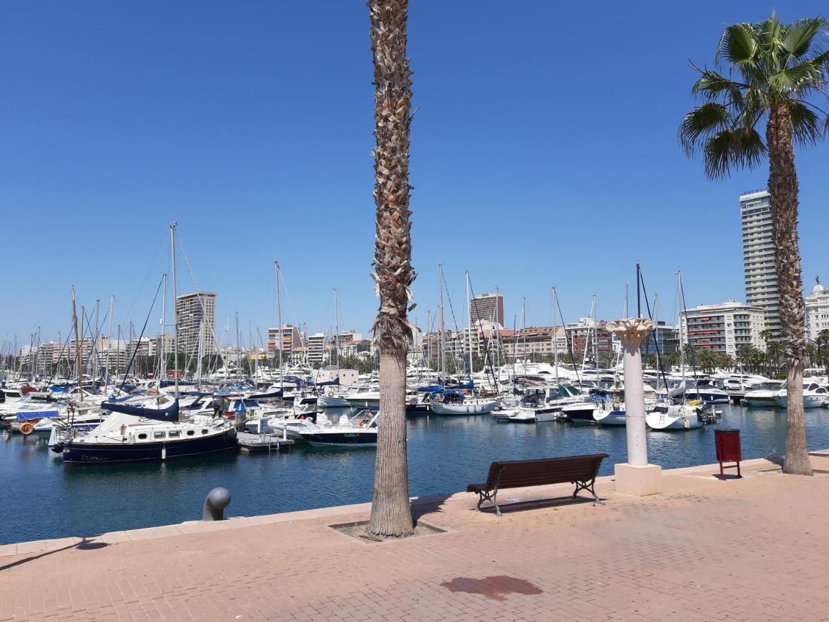 Apartamento Grande - Castillo Santa Barbara لقنت المظهر الخارجي الصورة