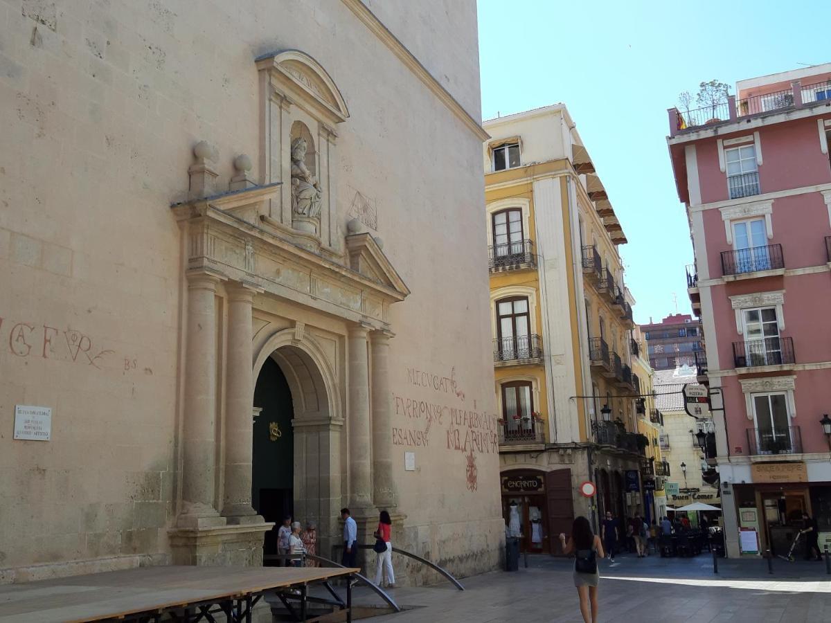 Apartamento Grande - Castillo Santa Barbara لقنت المظهر الخارجي الصورة