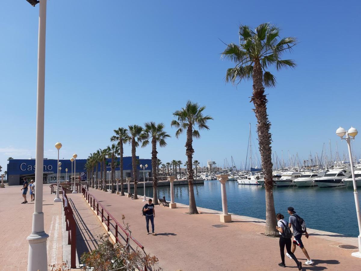 Apartamento Grande - Castillo Santa Barbara لقنت المظهر الخارجي الصورة